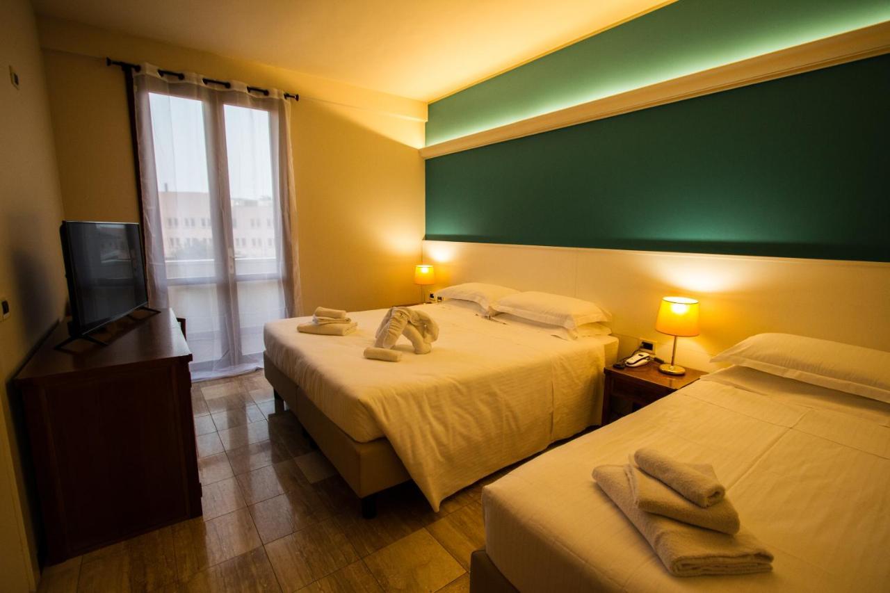 Hotel Elefante Montichiari Exterior photo